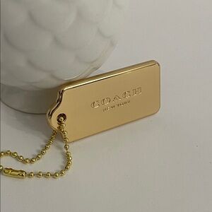 Coach Large Gold Tone Metal Hang Tag Key Fob Bag Charm
